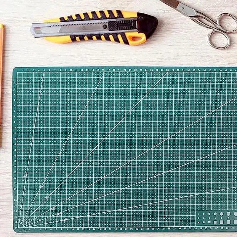 Durable A3 / A4 / A5 Multifunctional Cutting Mat DIY Handicraft Art High Elasticity Toughness