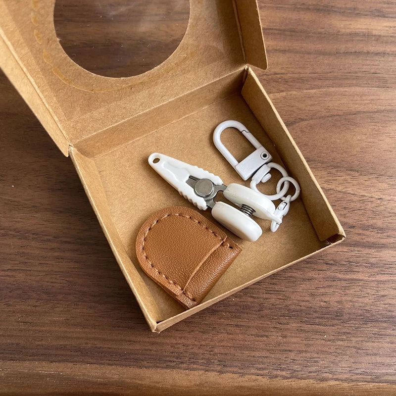 Metal Portable Sewing Small Scissor With Protective Cover Mini DIY Sewing Supply