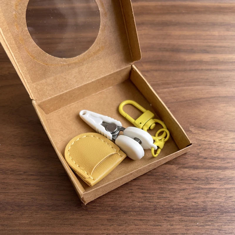 Metal Portable Sewing Small Scissor With Protective Cover Mini DIY Sewing Supply