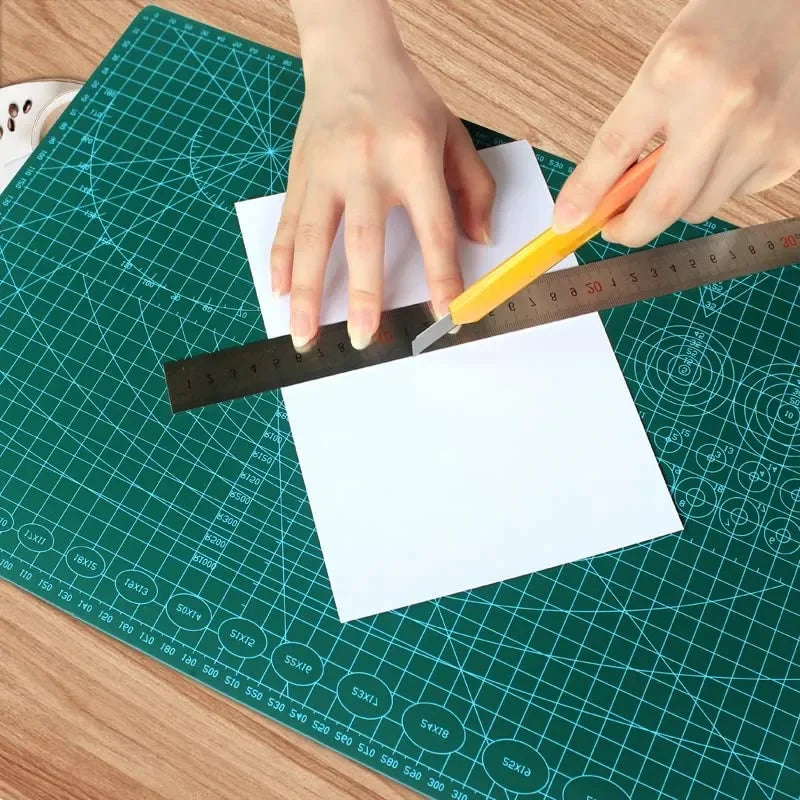 Durable A3 / A4 / A5 Multifunctional Cutting Mat DIY Handicraft Art High Elasticity Toughness